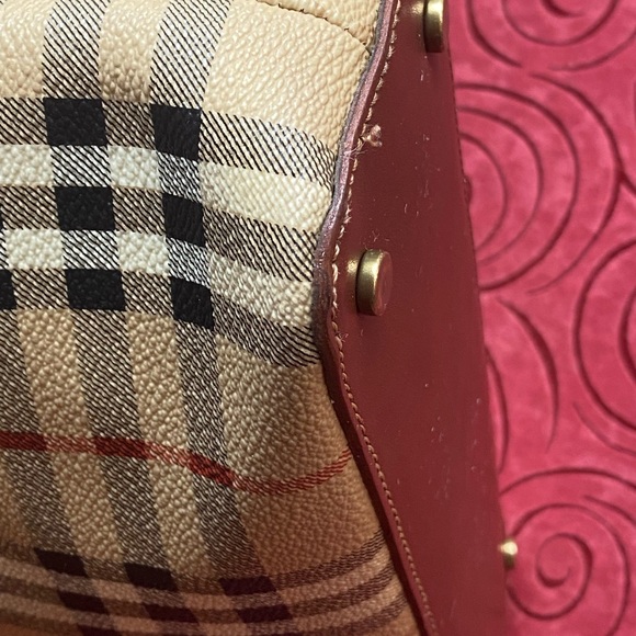 Authentic Burberry London Haymarket Check Italian Tote Handbag - Picture 4 of 10